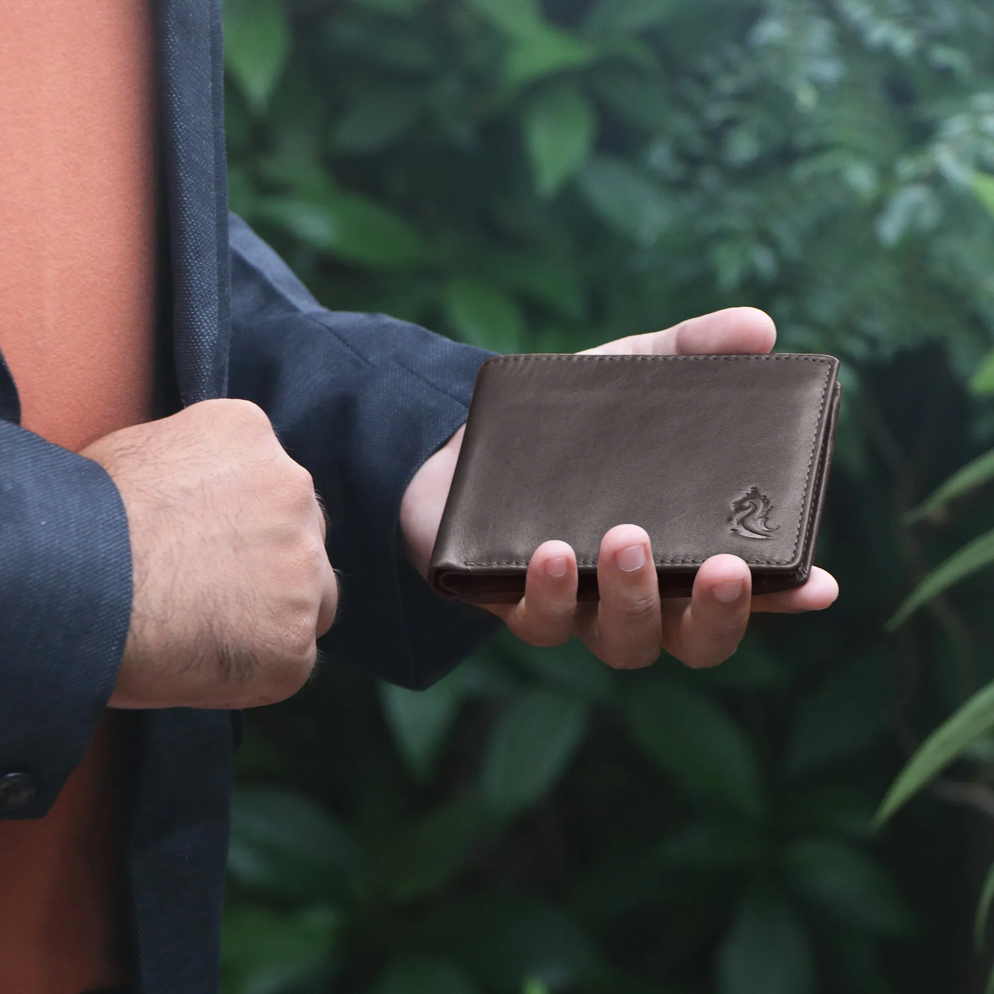 10012 Black Bifold Wallet