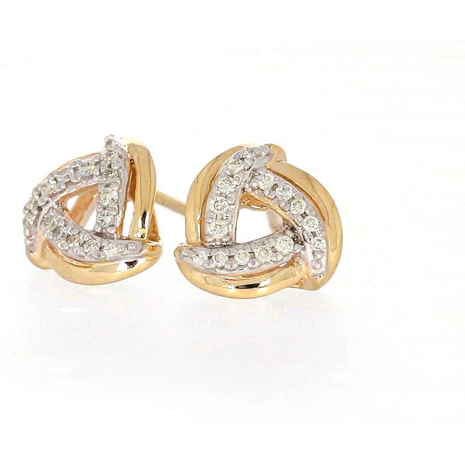 9ct Yellow Gold Round Brilliant Cut 0.12 CARAT tw of Diamonds Stud Earrings