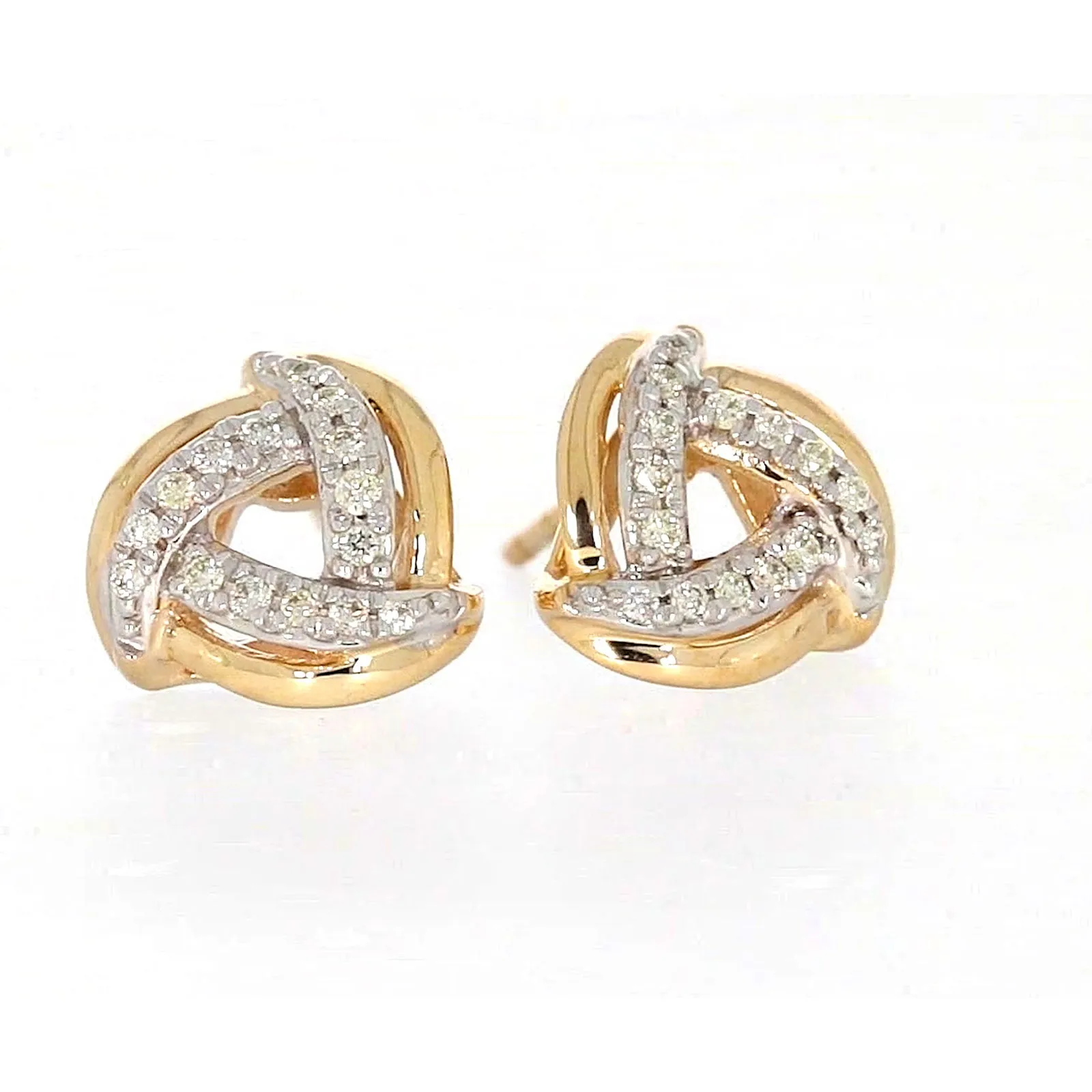 9ct Yellow Gold Round Brilliant Cut 0.12 CARAT tw of Diamonds Stud Earrings