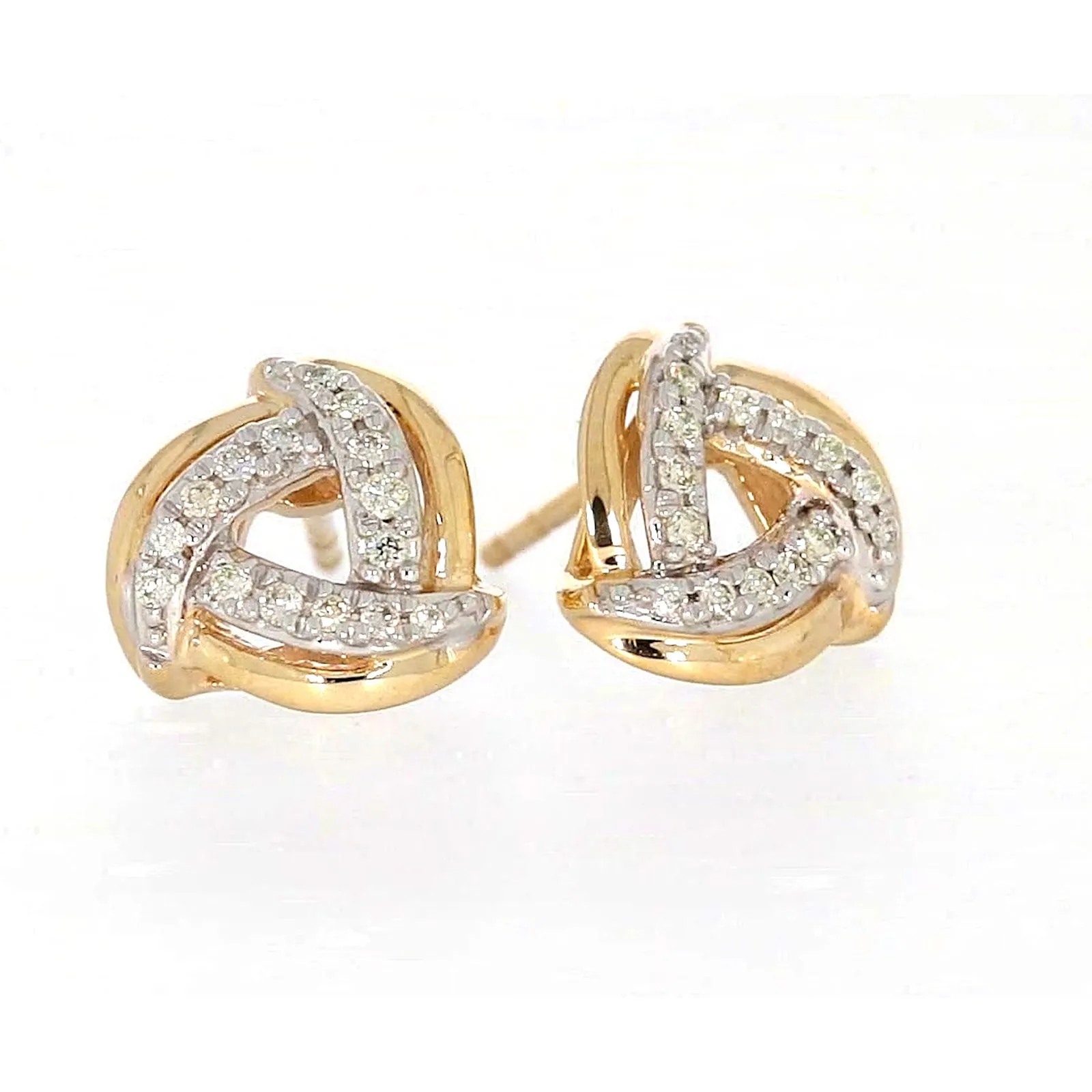 9ct Yellow Gold Round Brilliant Cut 0.12 CARAT tw of Diamonds Stud Earrings