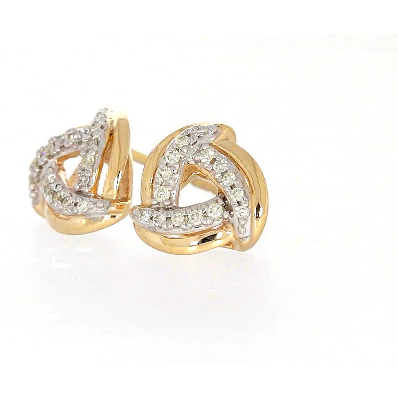 9ct Yellow Gold Round Brilliant Cut 0.12 CARAT tw of Diamonds Stud Earrings