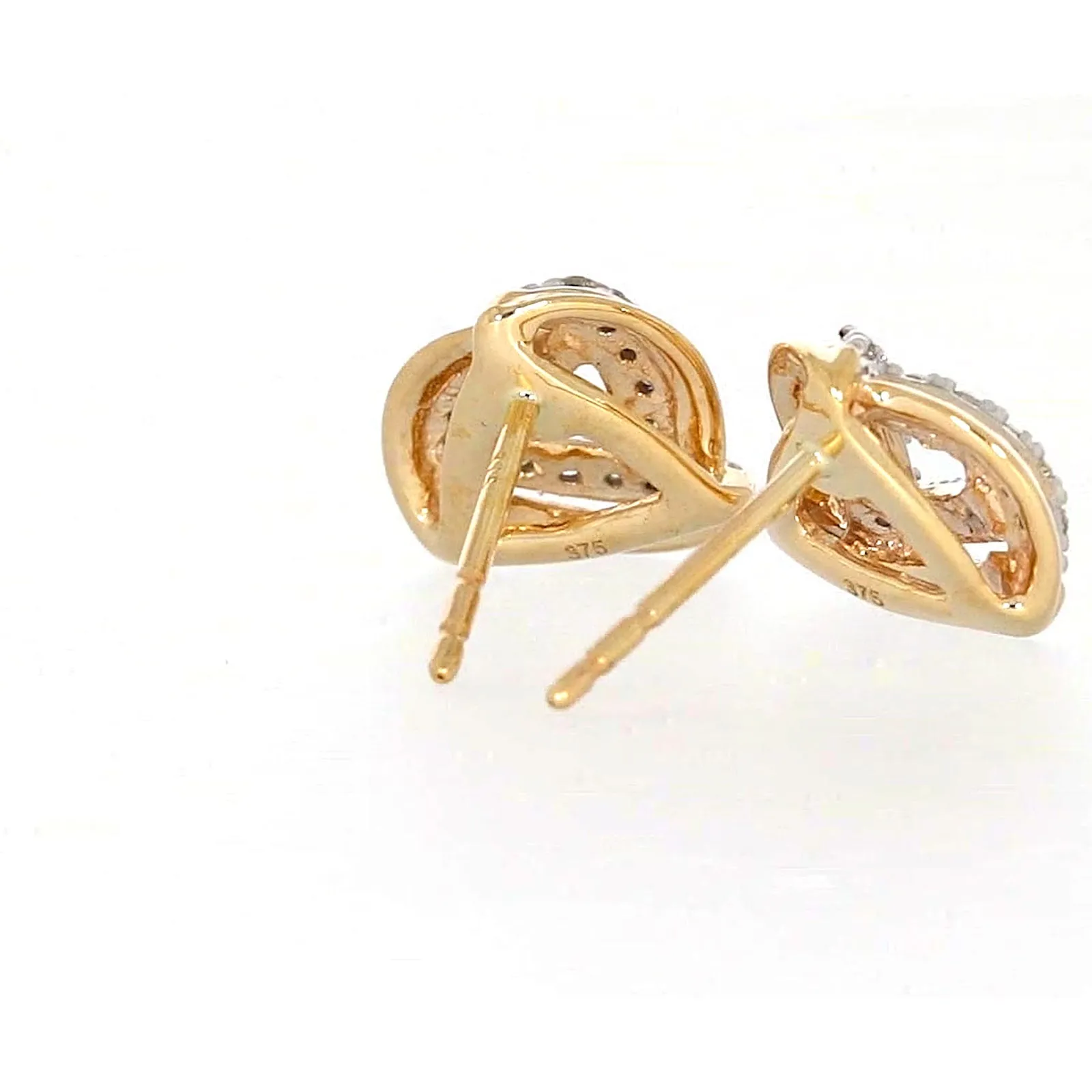 9ct Yellow Gold Round Brilliant Cut 0.12 CARAT tw of Diamonds Stud Earrings
