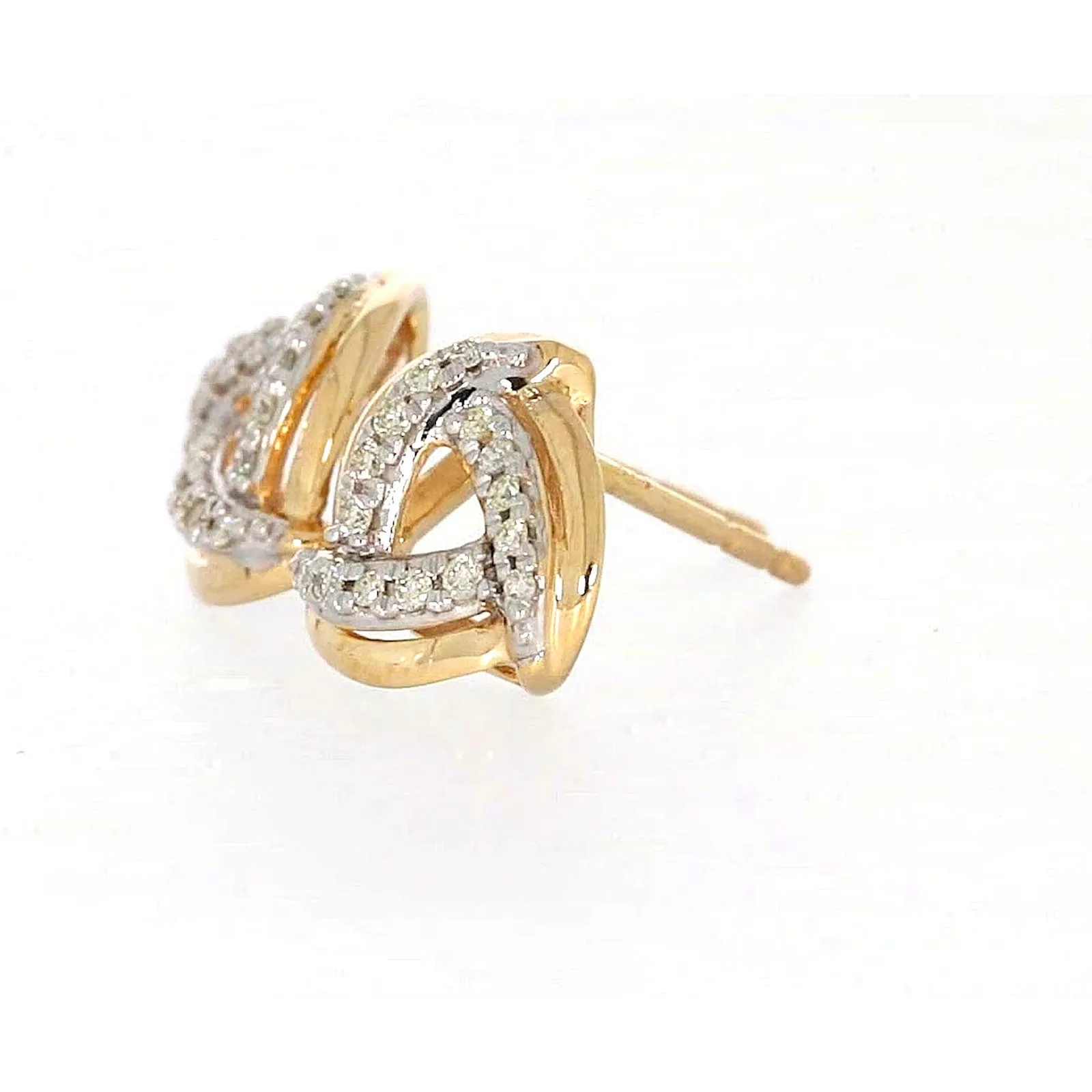 9ct Yellow Gold Round Brilliant Cut 0.12 CARAT tw of Diamonds Stud Earrings
