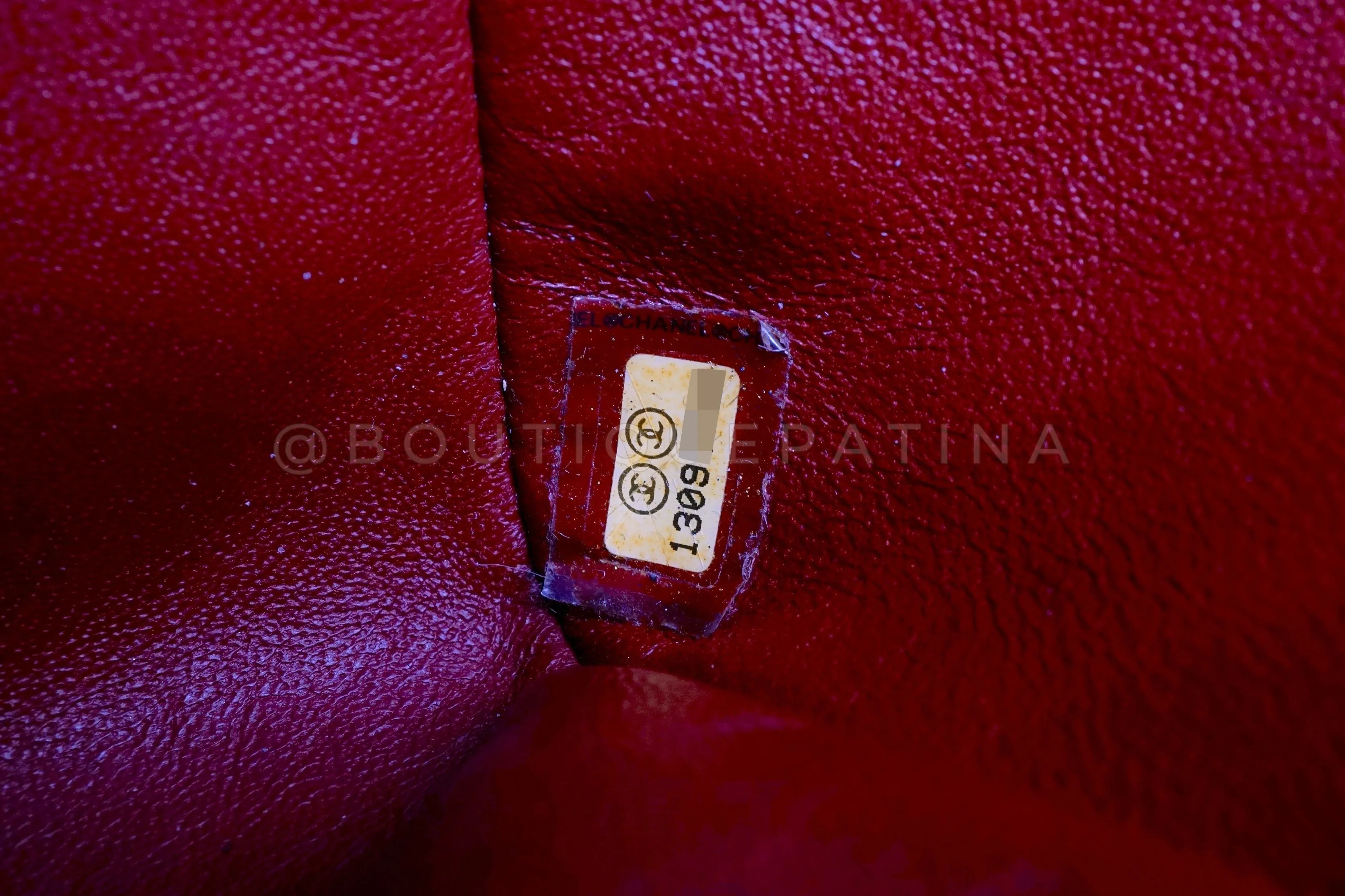 Chanel 2009 Red Caviar Jumbo Classic Flap Bag GHW Single