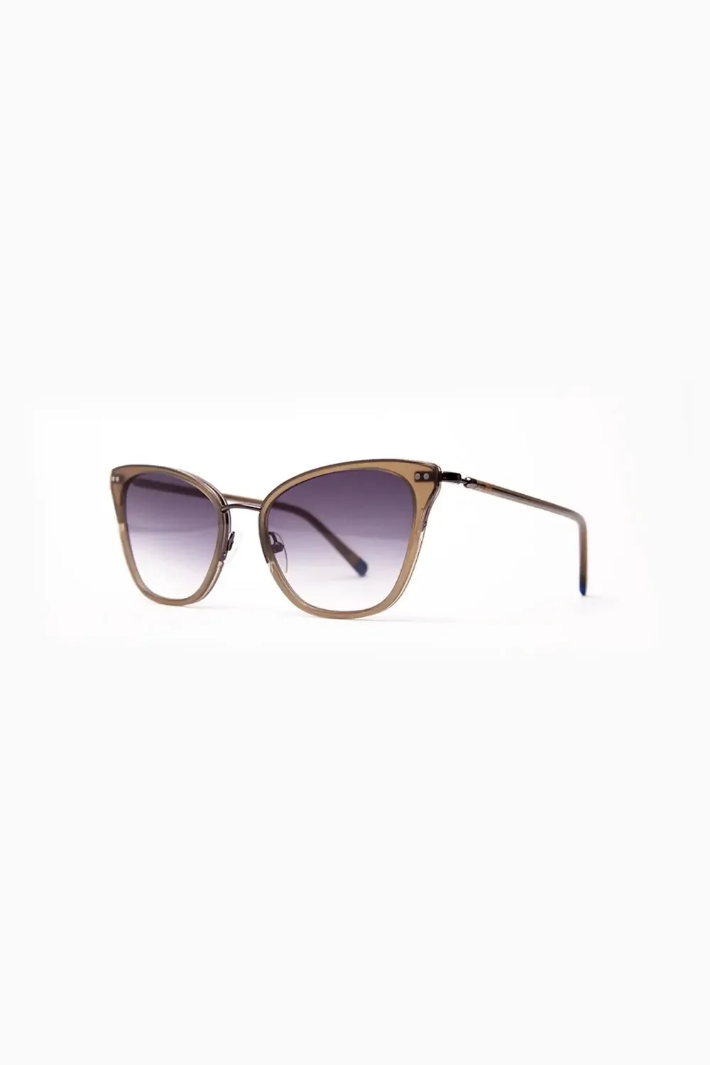CHIC SUNGLASSES