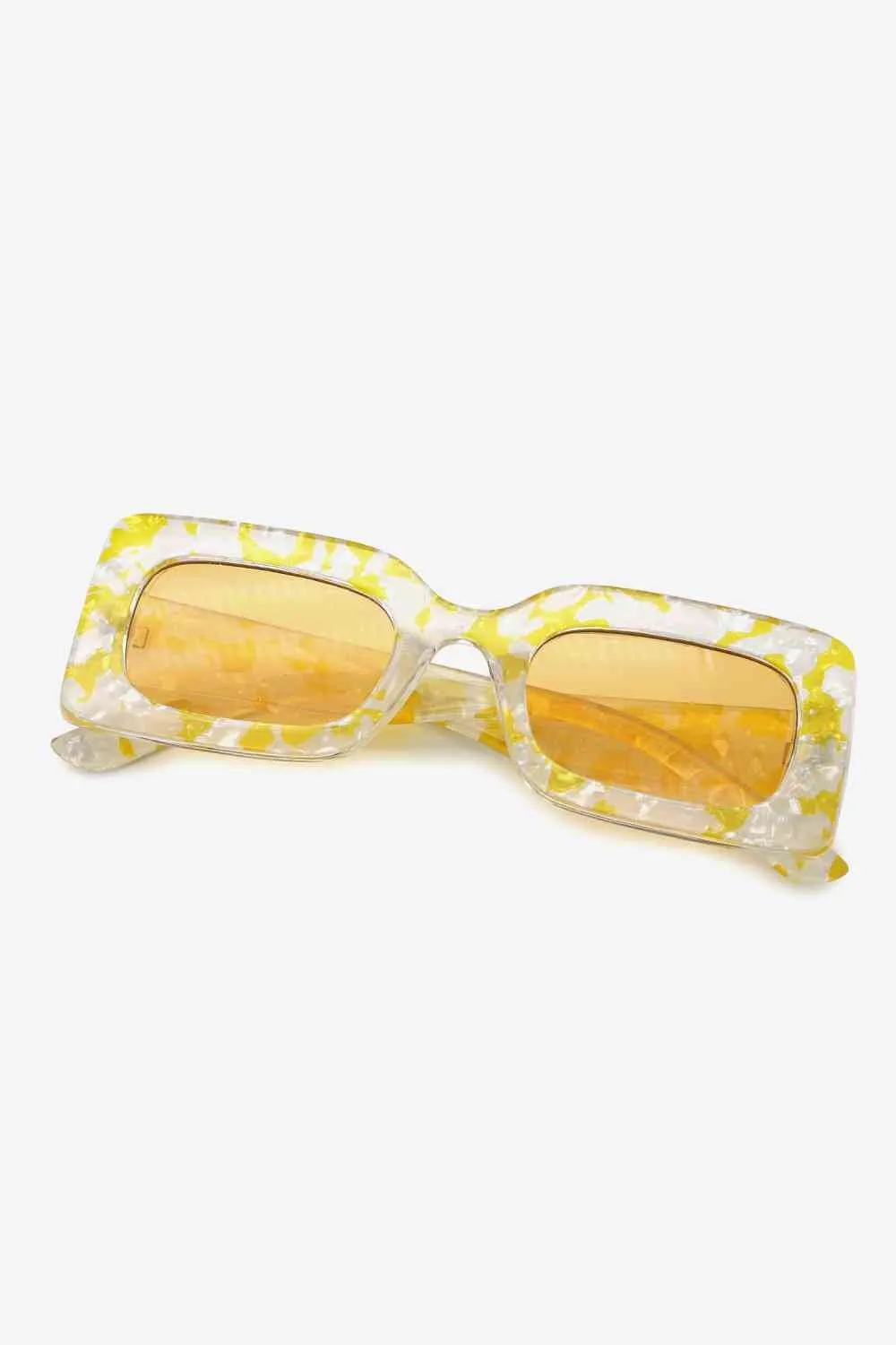 Chic Tortoiseshell Rectangle Sunglasses with UV Protection