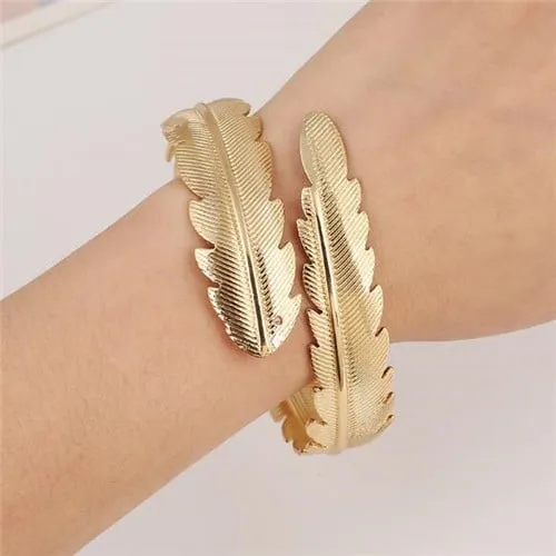 Golden Alloy Feather Punk Bangle