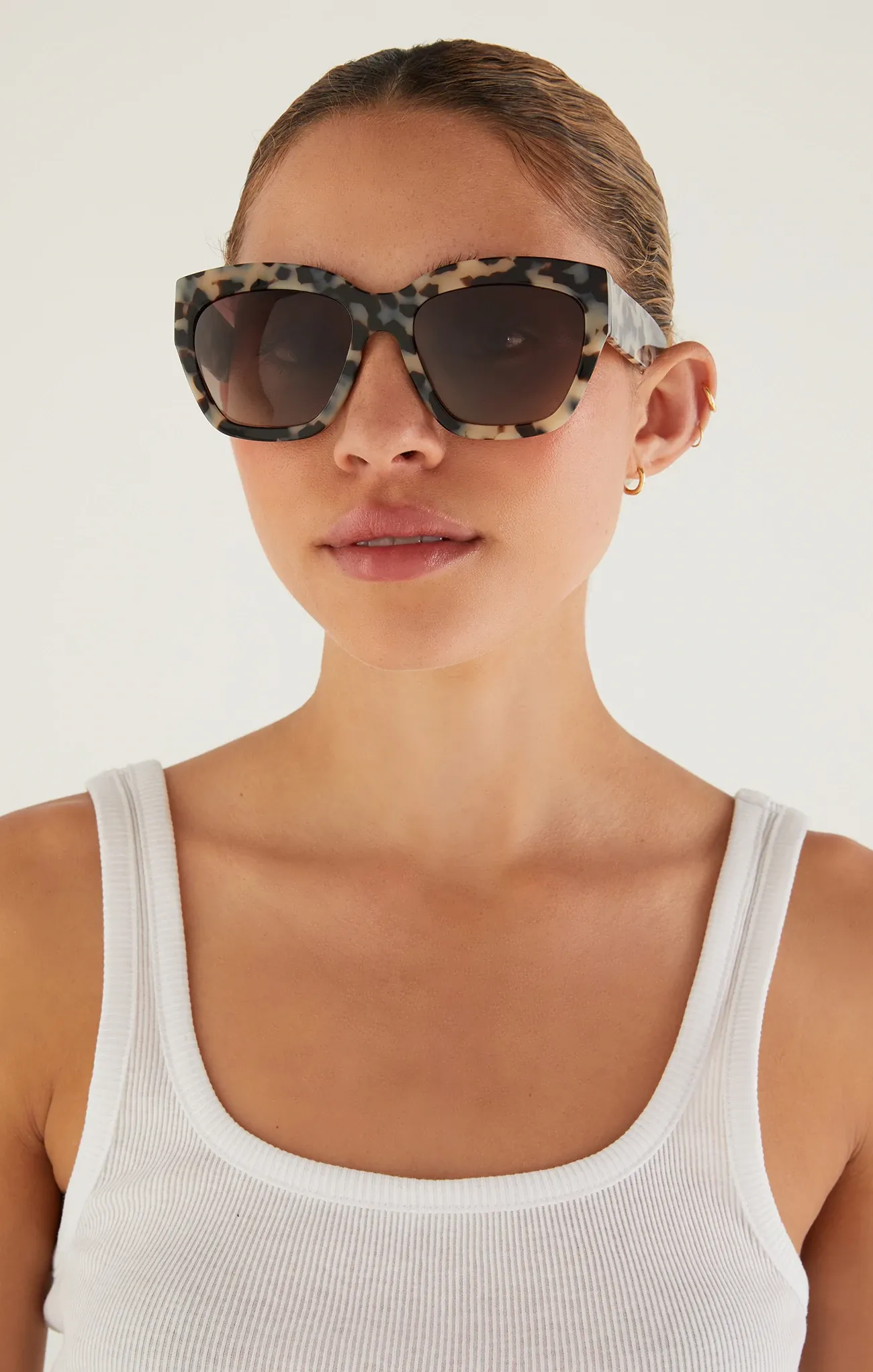 Incognito in Brown Tortoise-Gradient