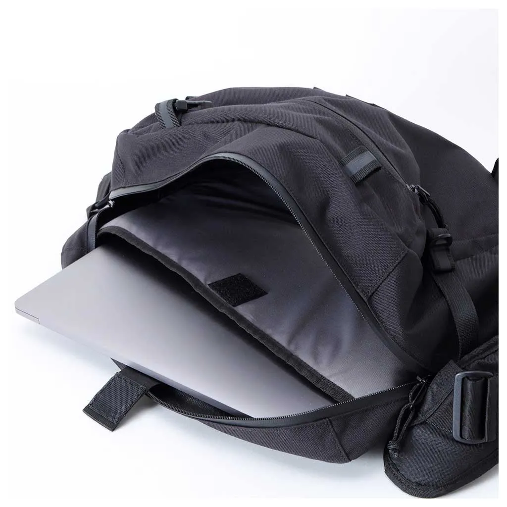Kadet Max | Reflective
