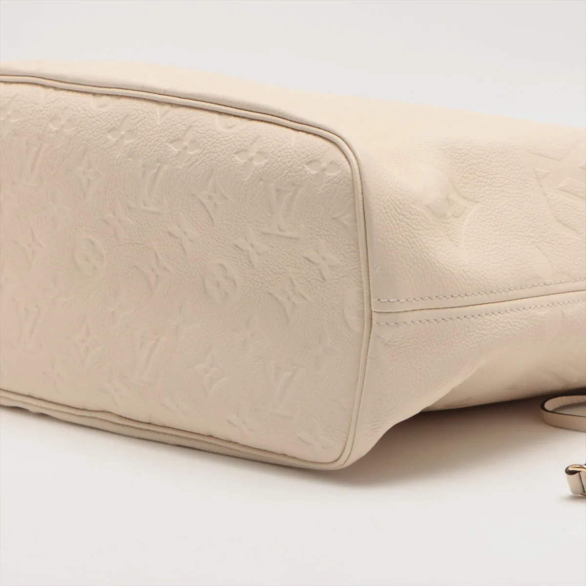 Louis Vuitton Monogram Empreinte Neverfull MM