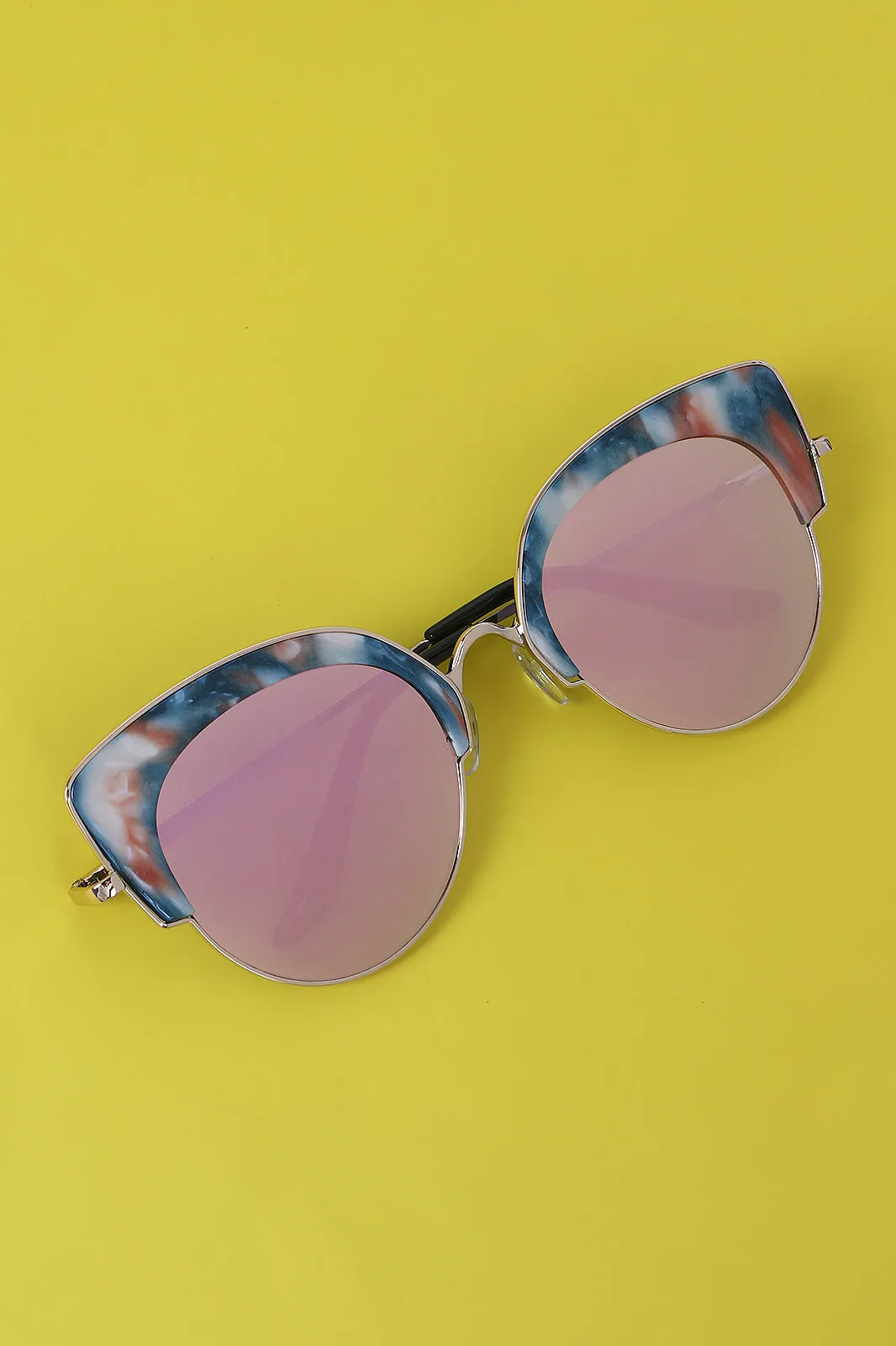 Marble Accent Plastic Frame Cat Eye Mirrored Sunglasses