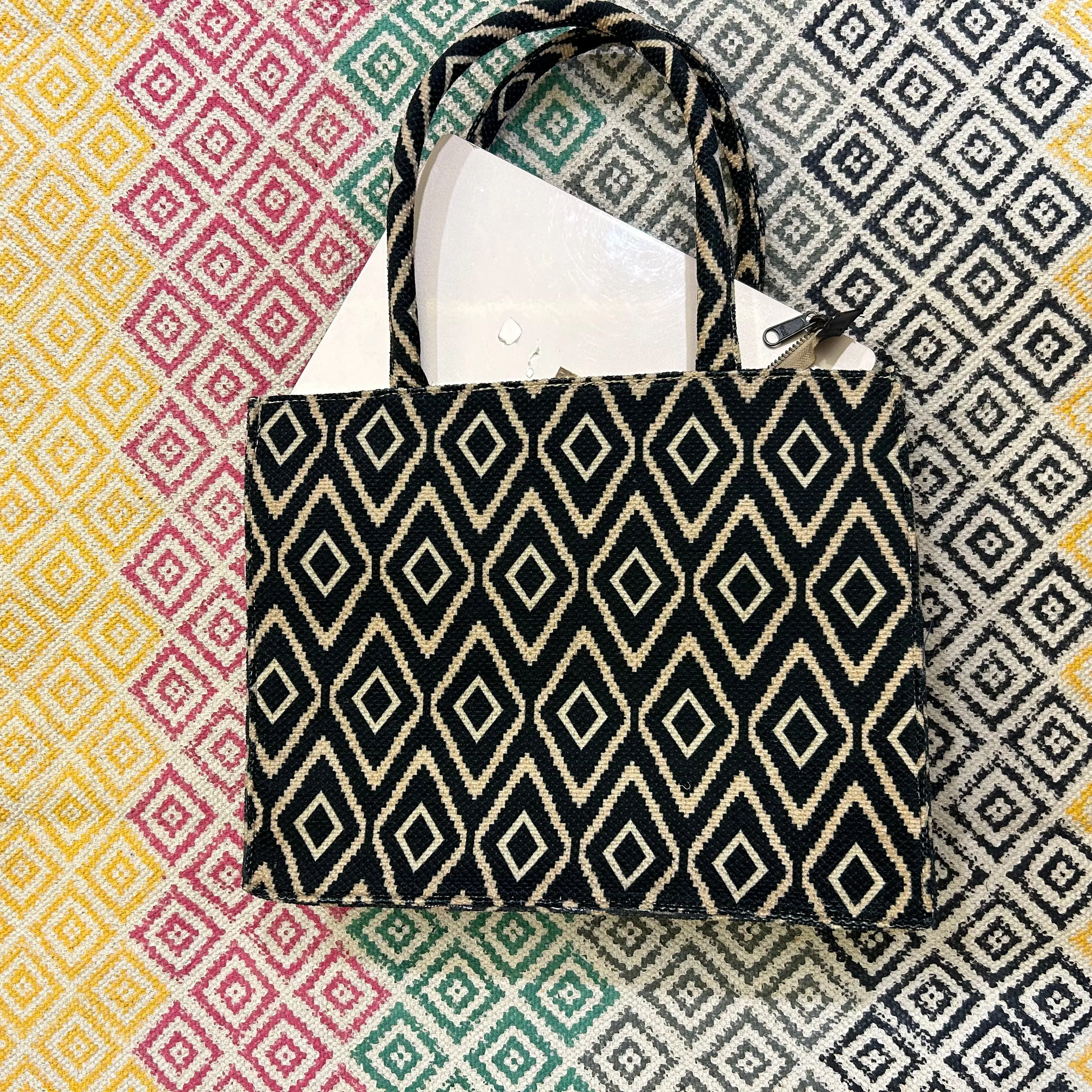 Olivia Tote Bag (Medium)
