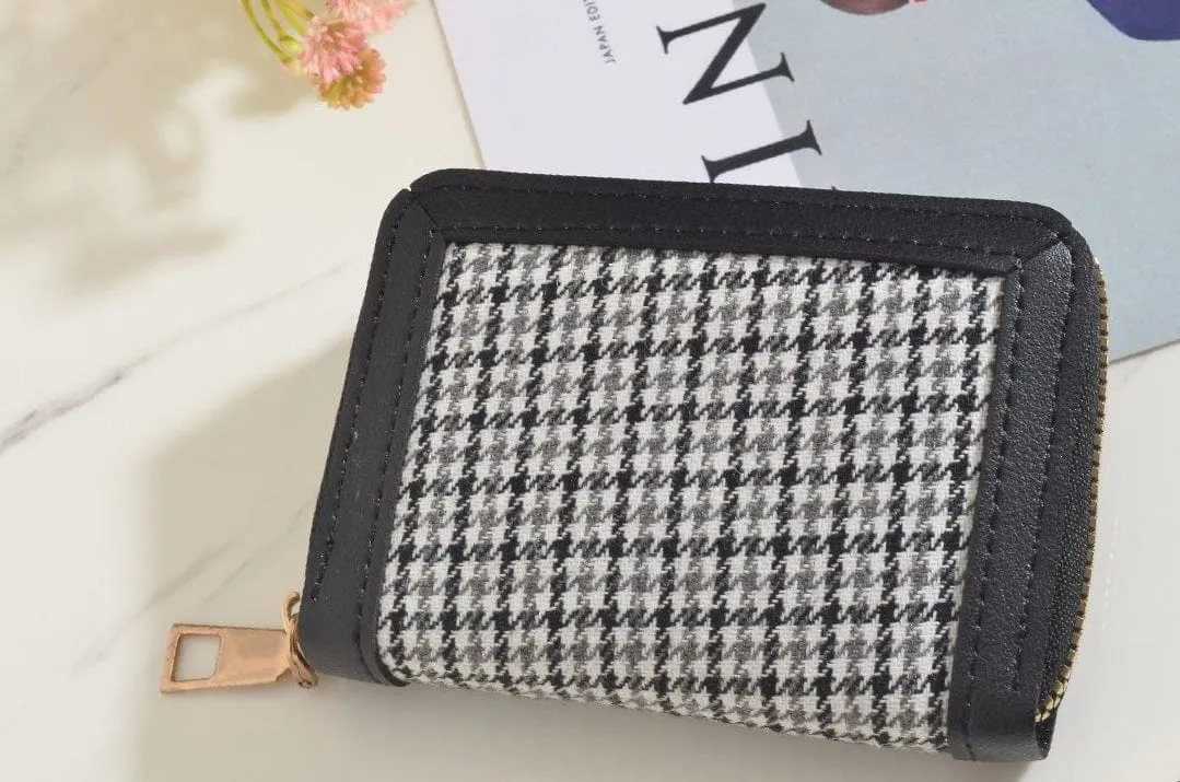 Premium Women Wallet - Brown Model 3