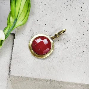 Tutti Medium Stone Charm – Red